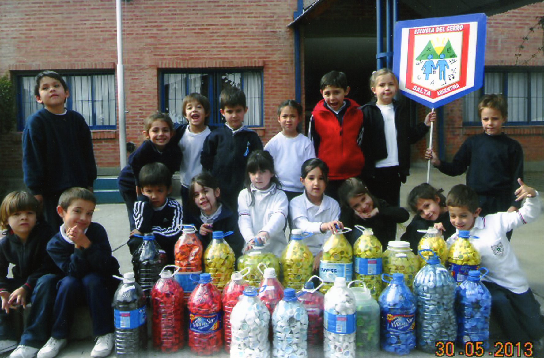 Alumnos de 1º - Escuela del Cerro Nº 8025 Salta (3)